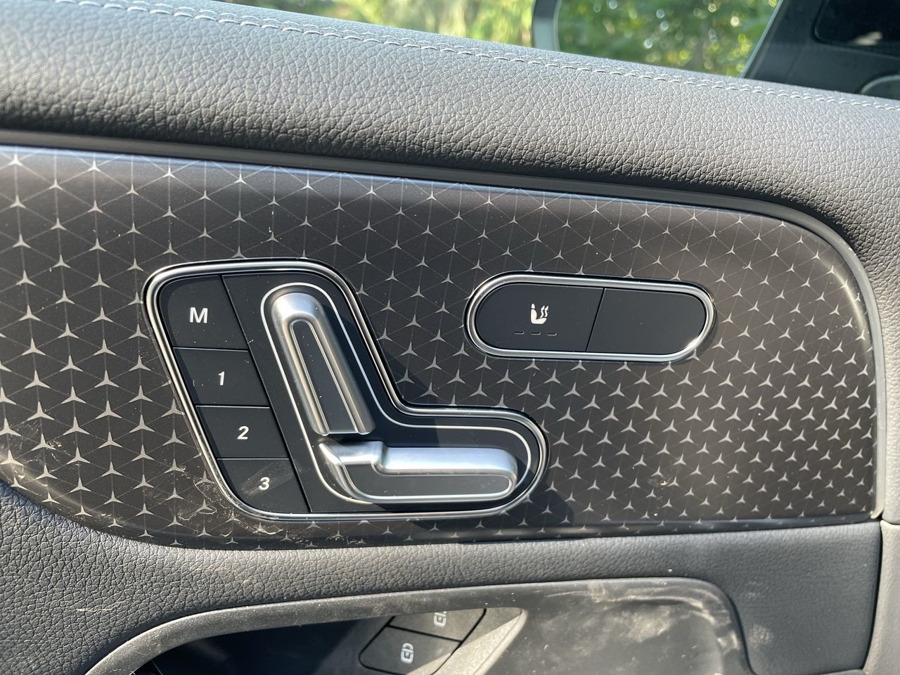 2025 Mercedes-Benz EQB in North Vancouver, British Columbia