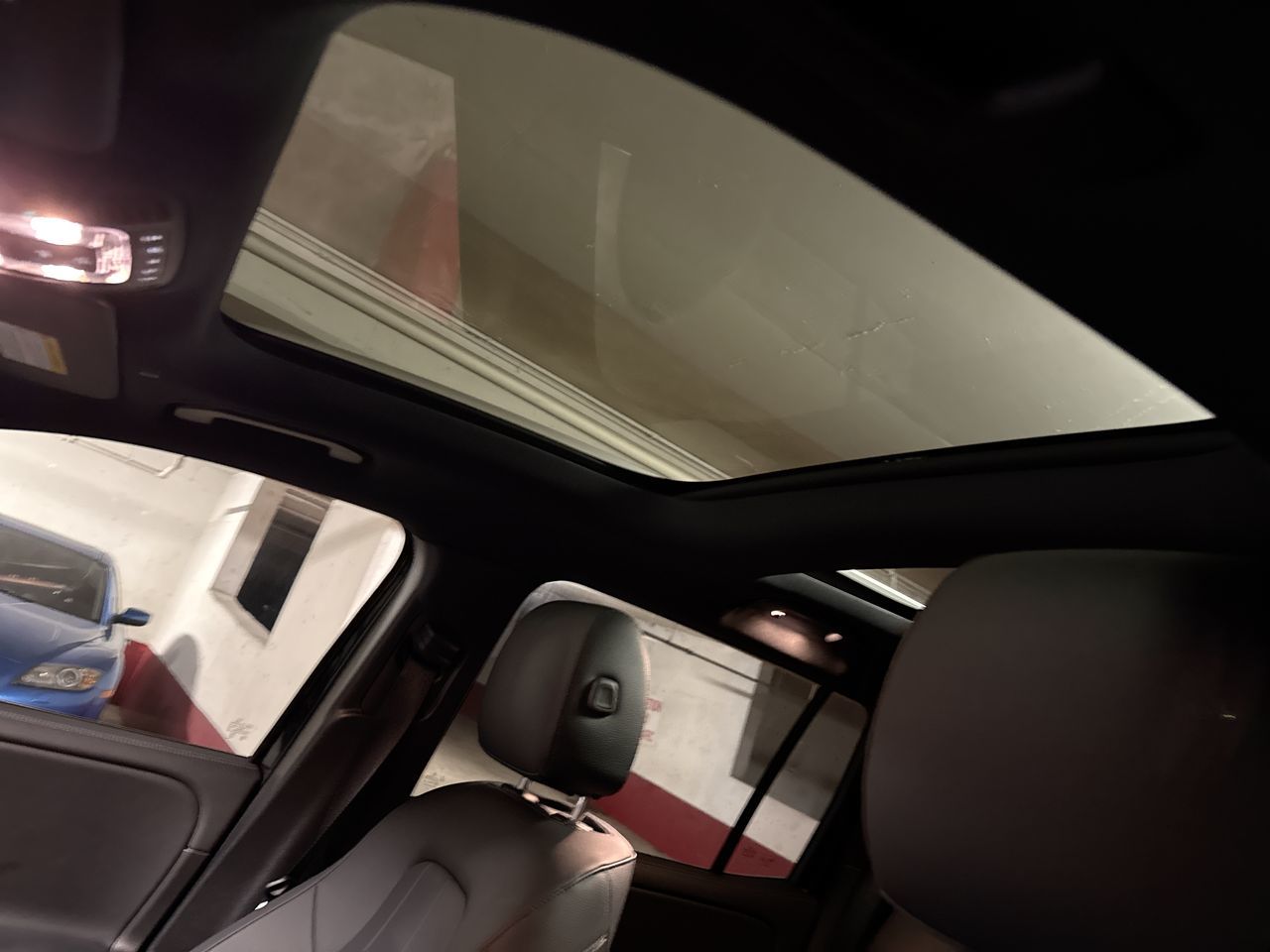 Mercedes-Benz EQB  2025 à North Vancouver, Colombie-Britannique