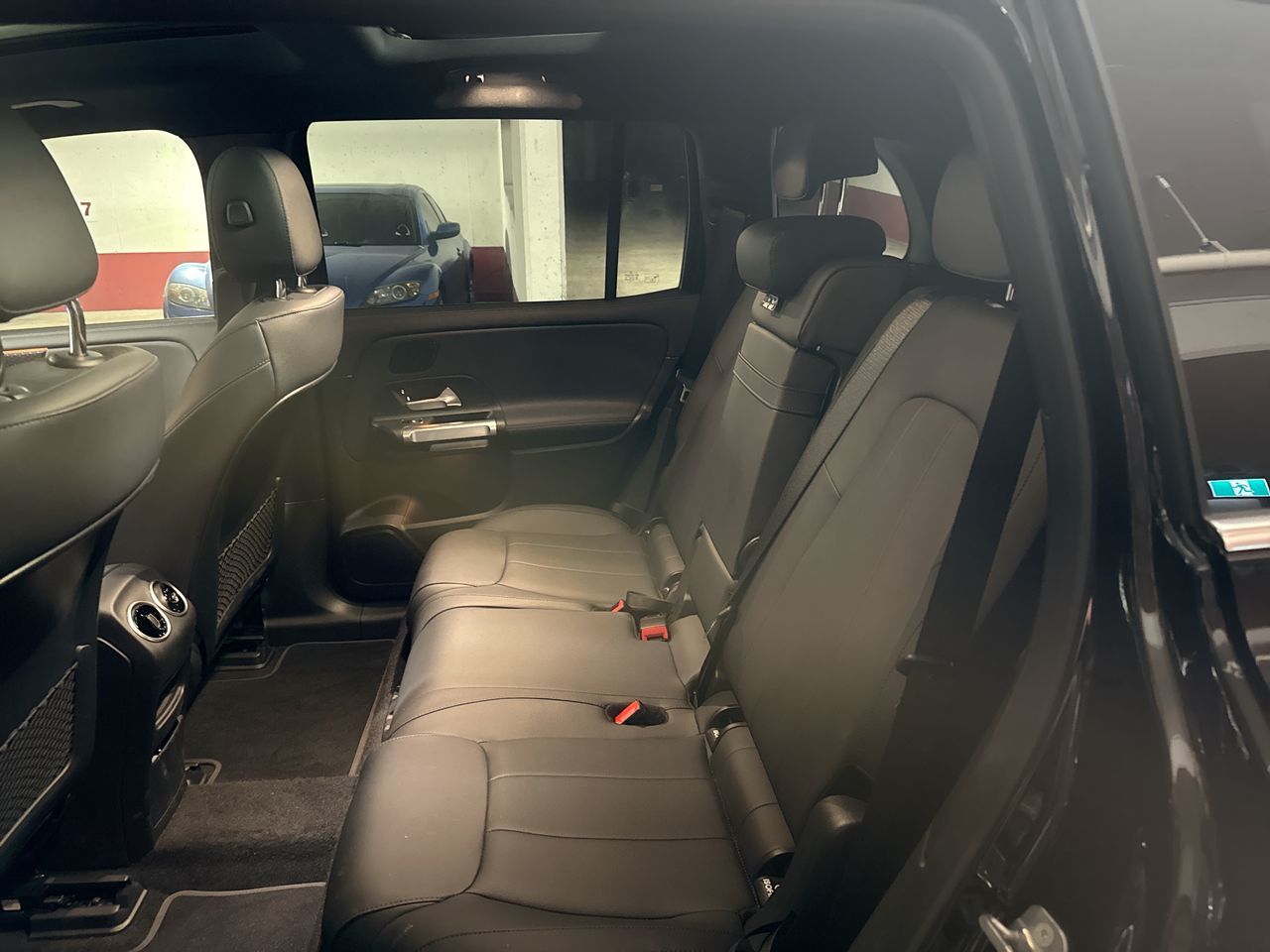 Mercedes-Benz EQB  2025 à North Vancouver, Colombie-Britannique