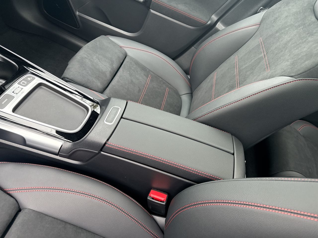 2025 Mercedes-Benz EQB in North Vancouver, British Columbia