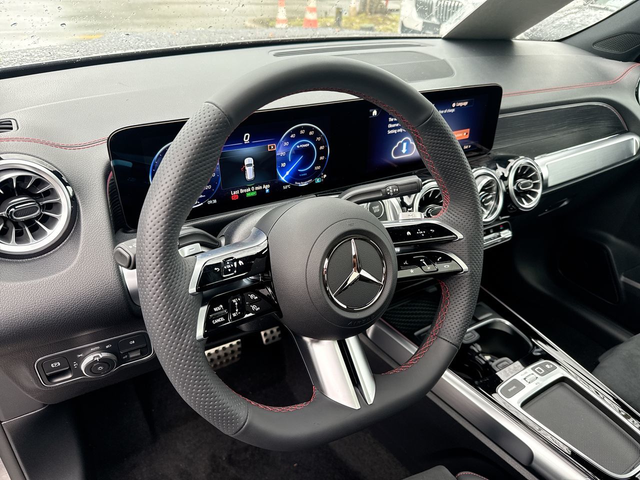 2025 Mercedes-Benz EQB in North Vancouver, British Columbia