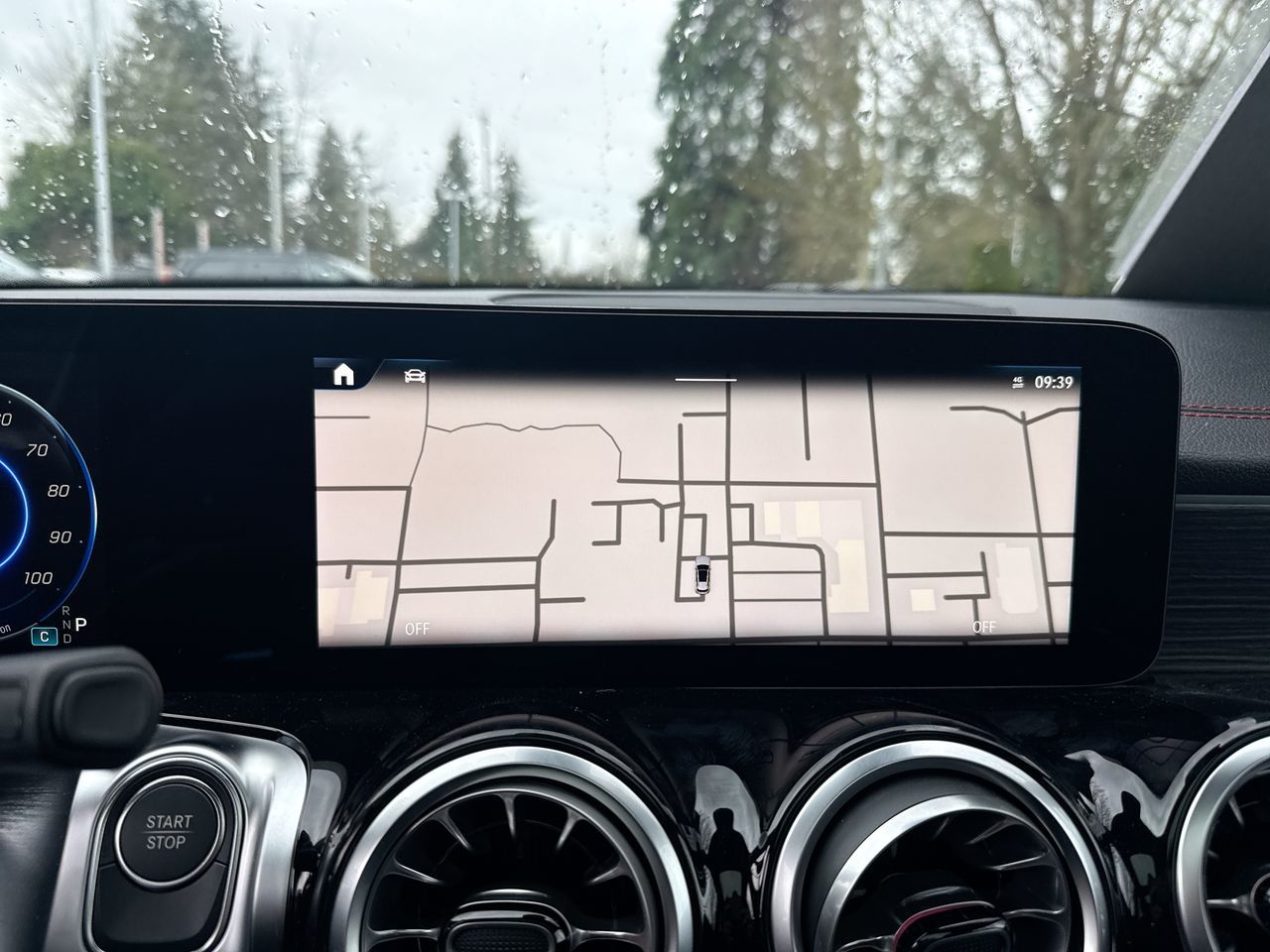 2025 Mercedes-Benz EQB in North Vancouver, British Columbia