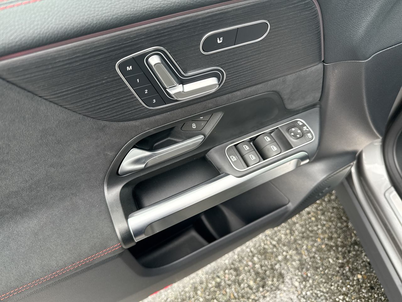 2025 Mercedes-Benz EQB in North Vancouver, British Columbia