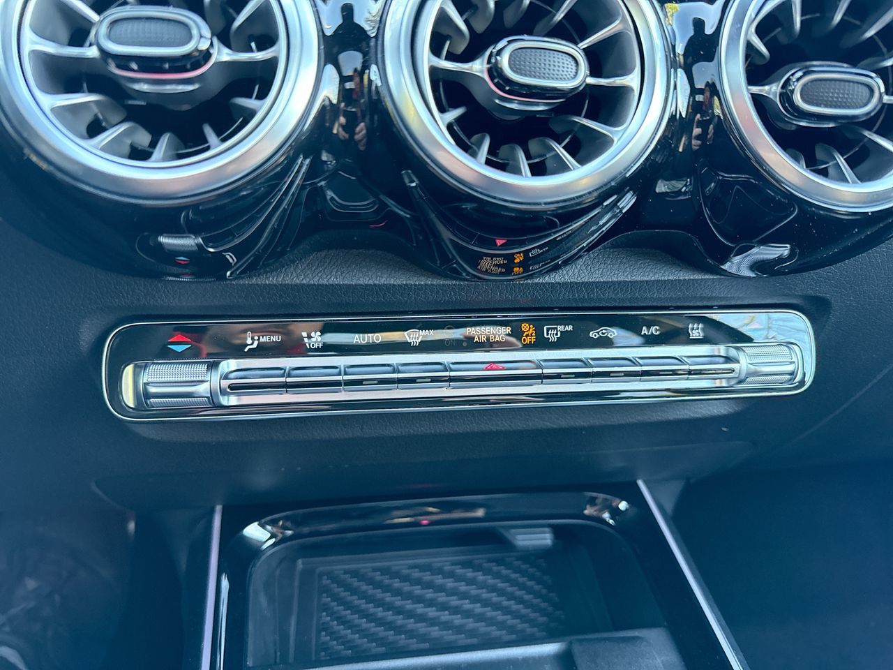 2025 Mercedes-Benz EQB in North Vancouver, British Columbia