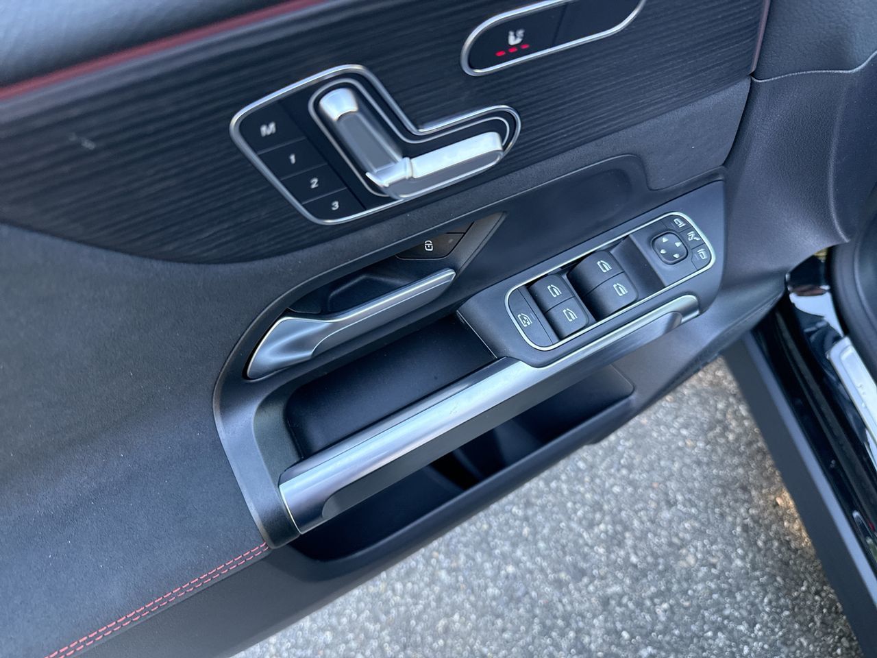 2025 Mercedes-Benz EQB in North Vancouver, British Columbia