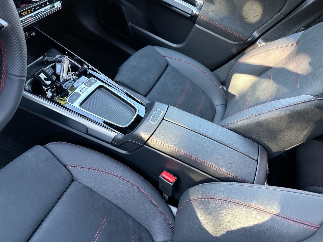 2025 Mercedes-Benz EQB in North Vancouver, British Columbia