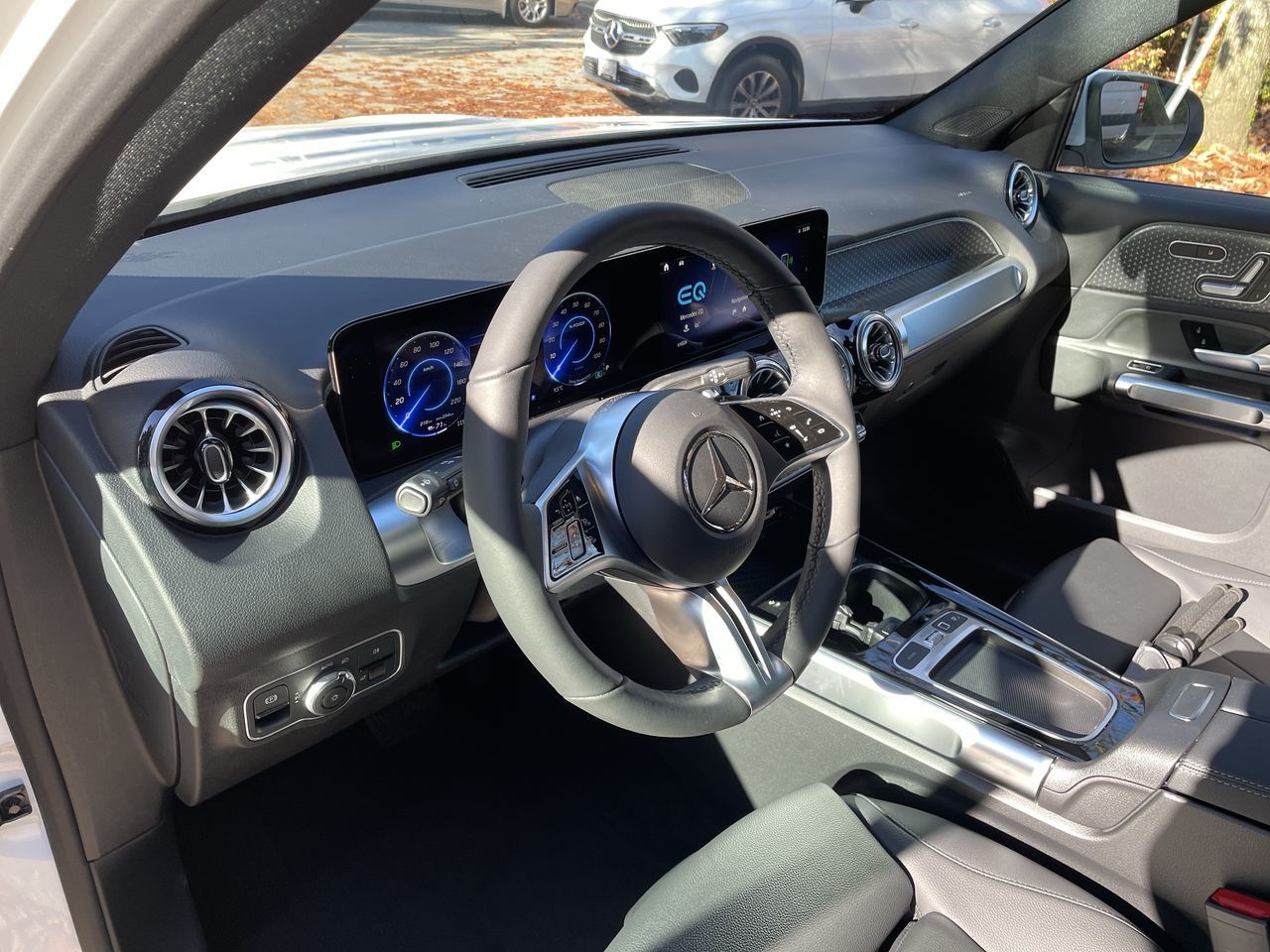 2025 Mercedes-Benz EQB