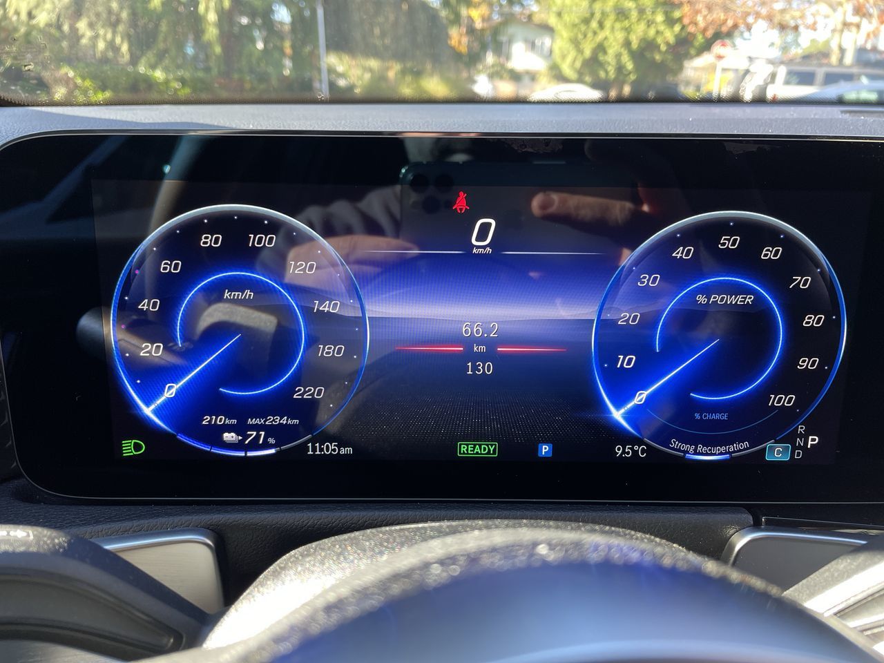 2025 Mercedes-Benz EQB