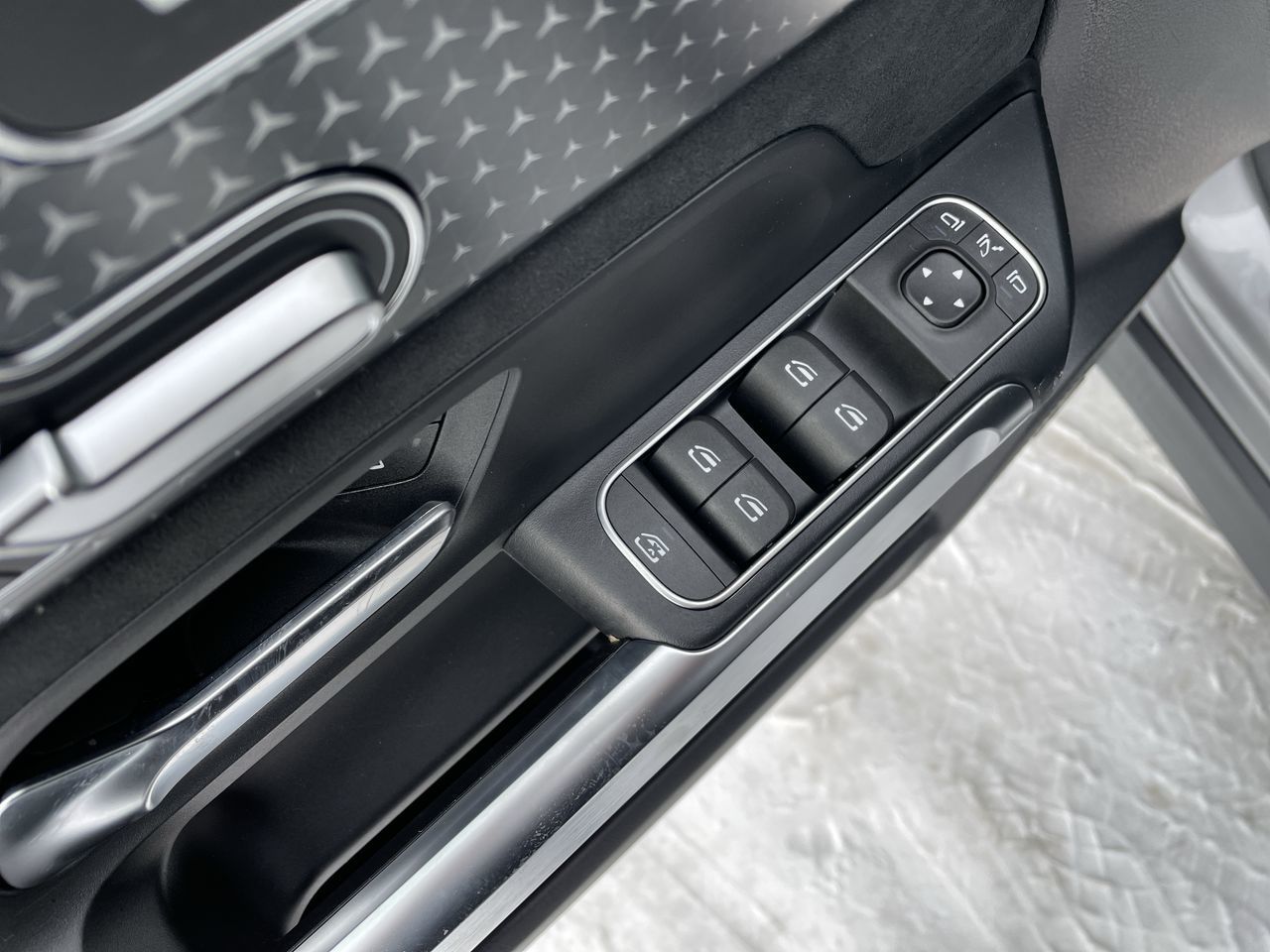 2024 Mercedes-Benz EQB250 in North Vancouver, British Columbia