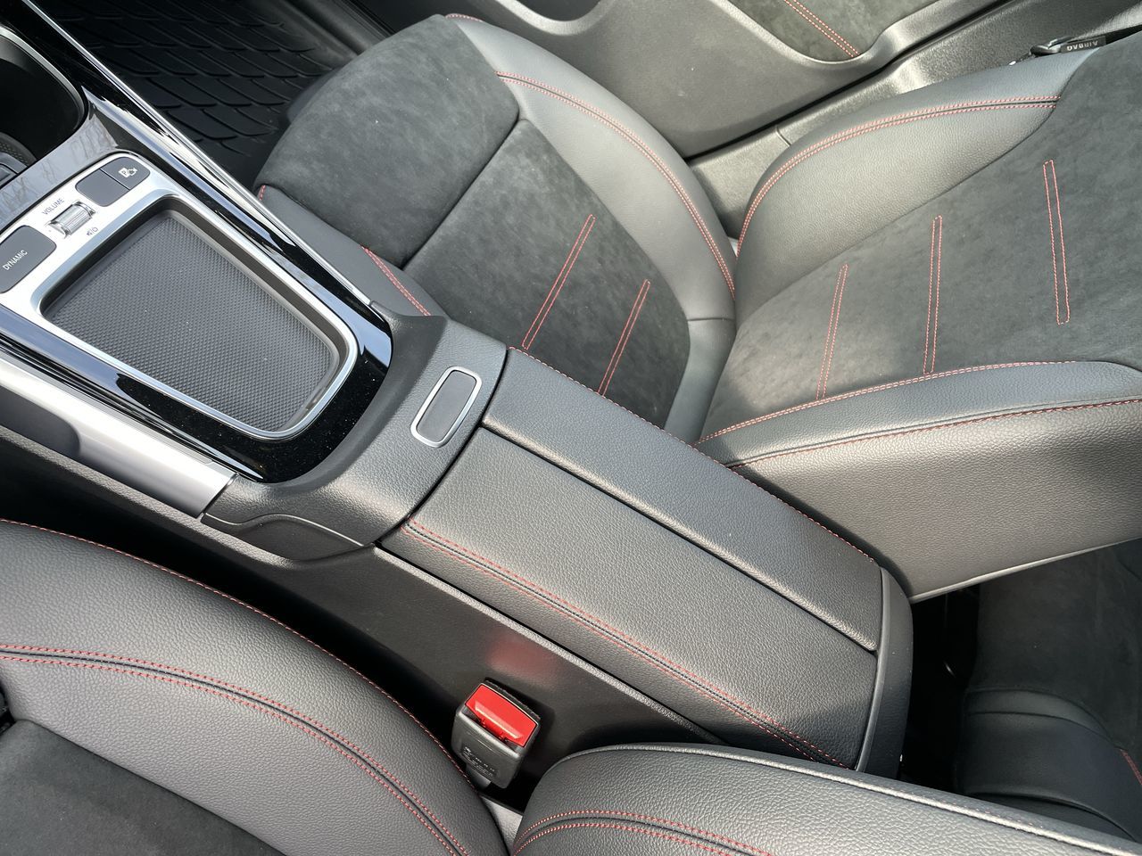 2024 Mercedes-Benz EQB250 in North Vancouver, British Columbia