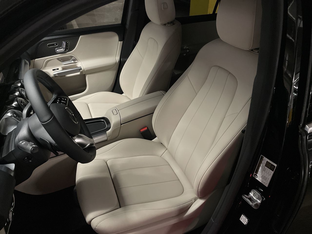 2024 Mercedes-Benz EQB250 in North Vancouver, British Columbia