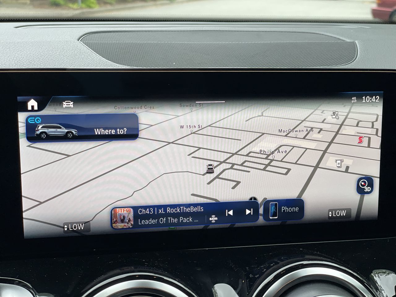 2025 Mercedes-Benz EQB in North Vancouver, British Columbia