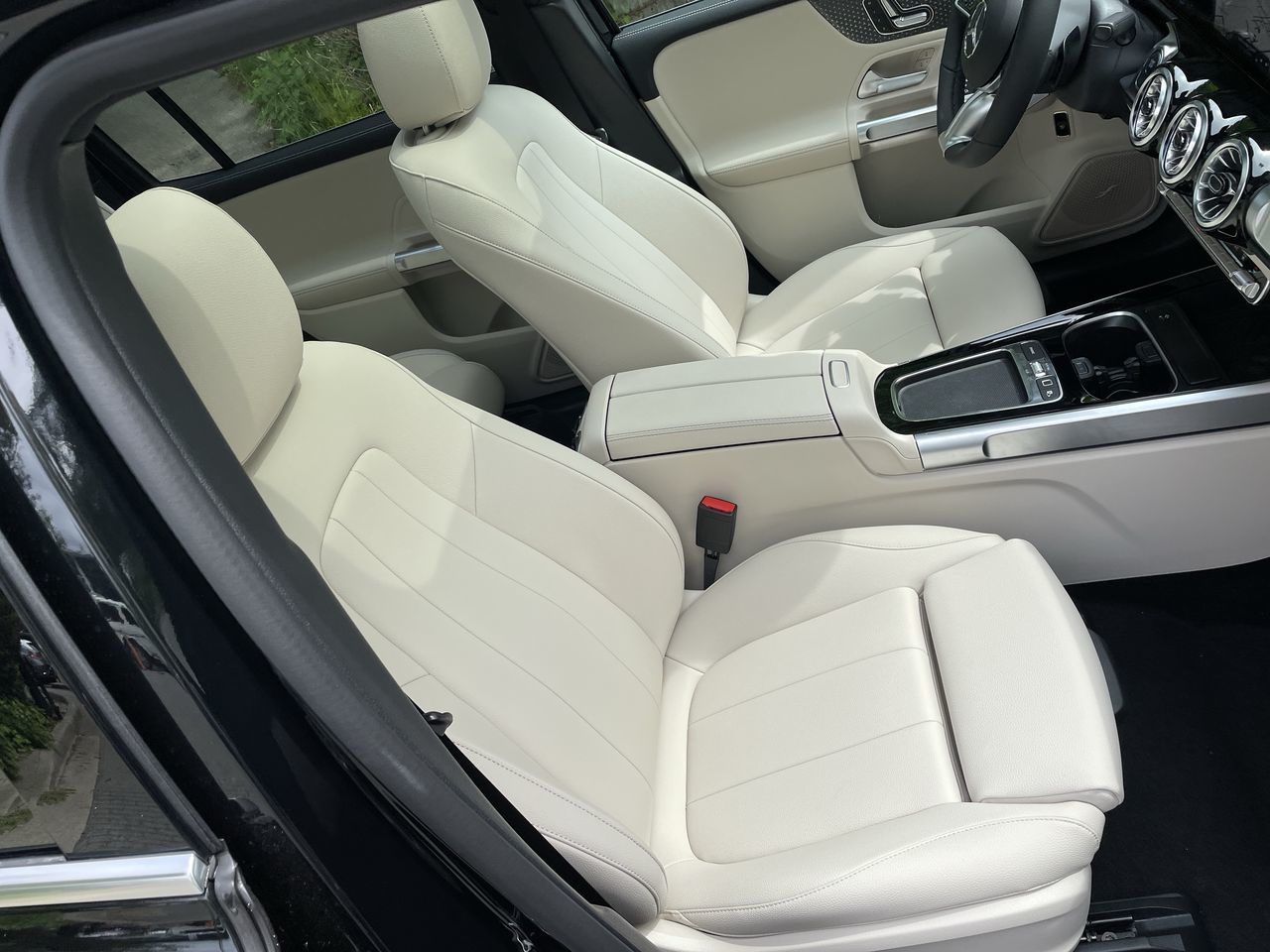 2025 Mercedes-Benz EQB