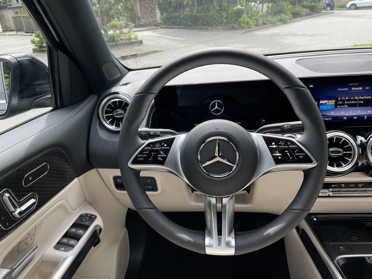 2025 Mercedes-Benz EQB