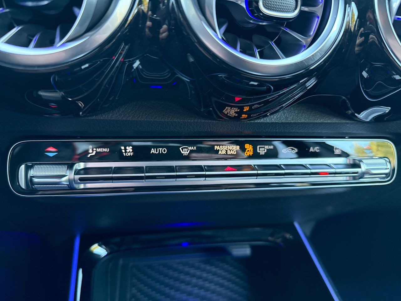 Mercedes-Benz EQB  2025 à North Vancouver, Colombie-Britannique