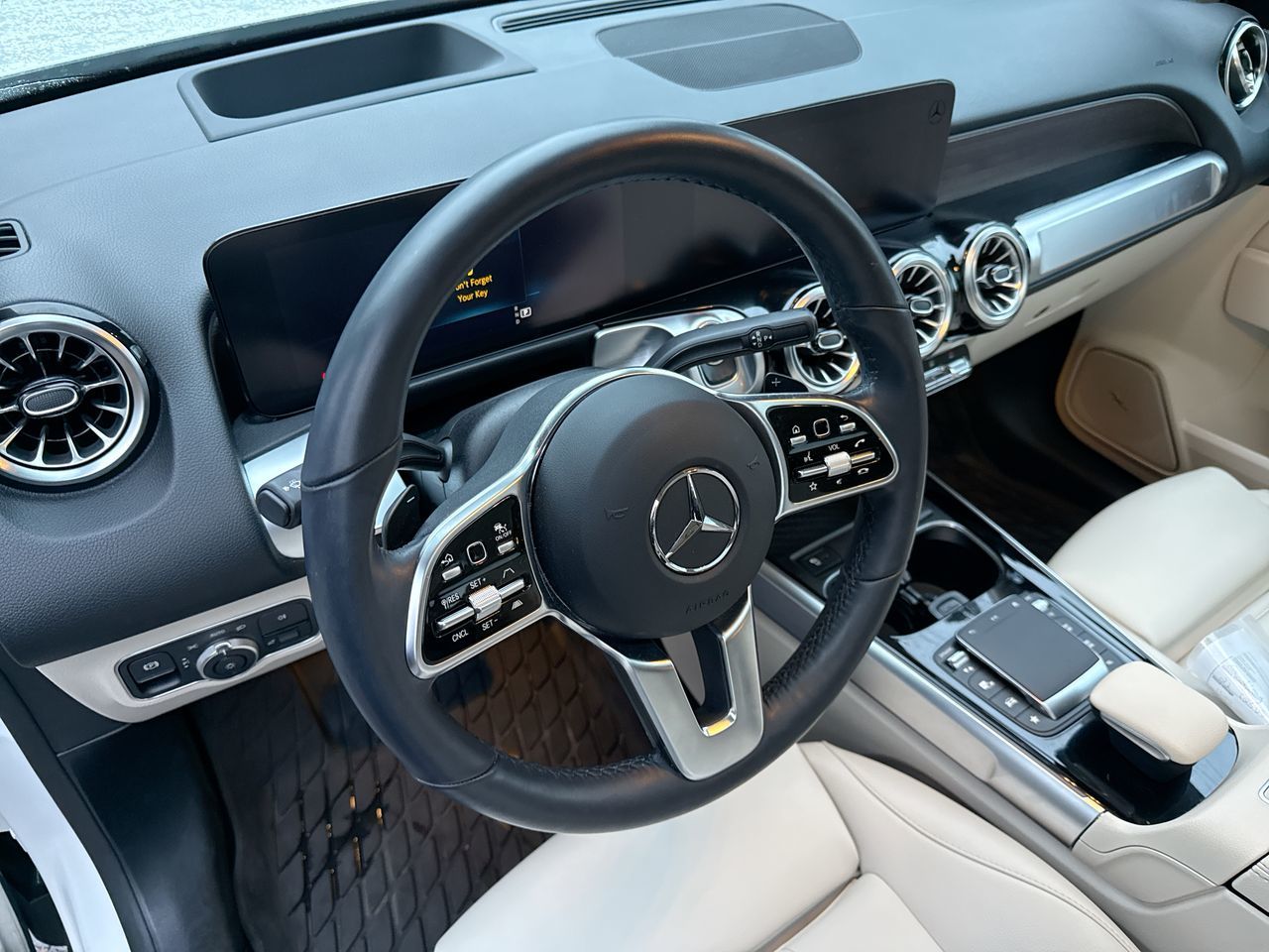 2023 Mercedes-Benz EQB350