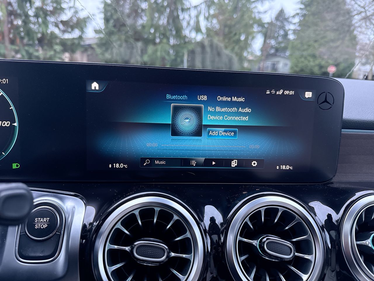 2023 Mercedes-Benz EQB350