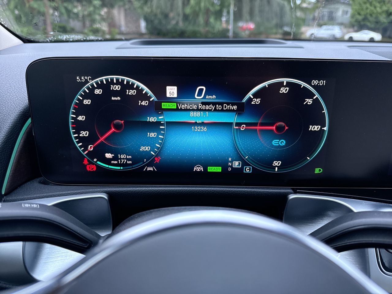 2023 Mercedes-Benz EQB350