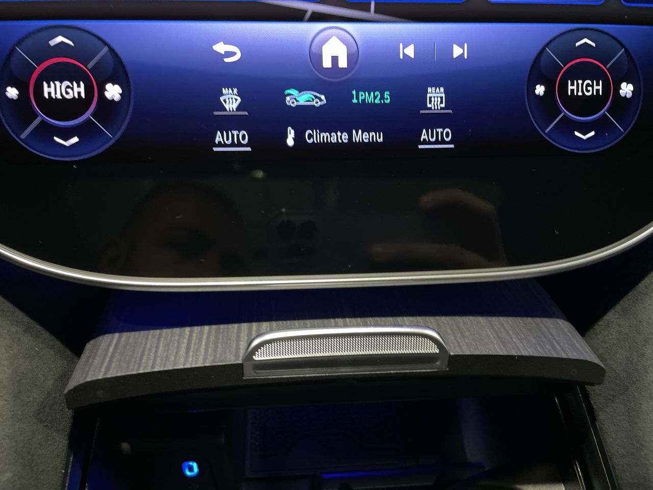 Mercedes-Benz EQS  2024 à North Vancouver, Colombie-Britannique