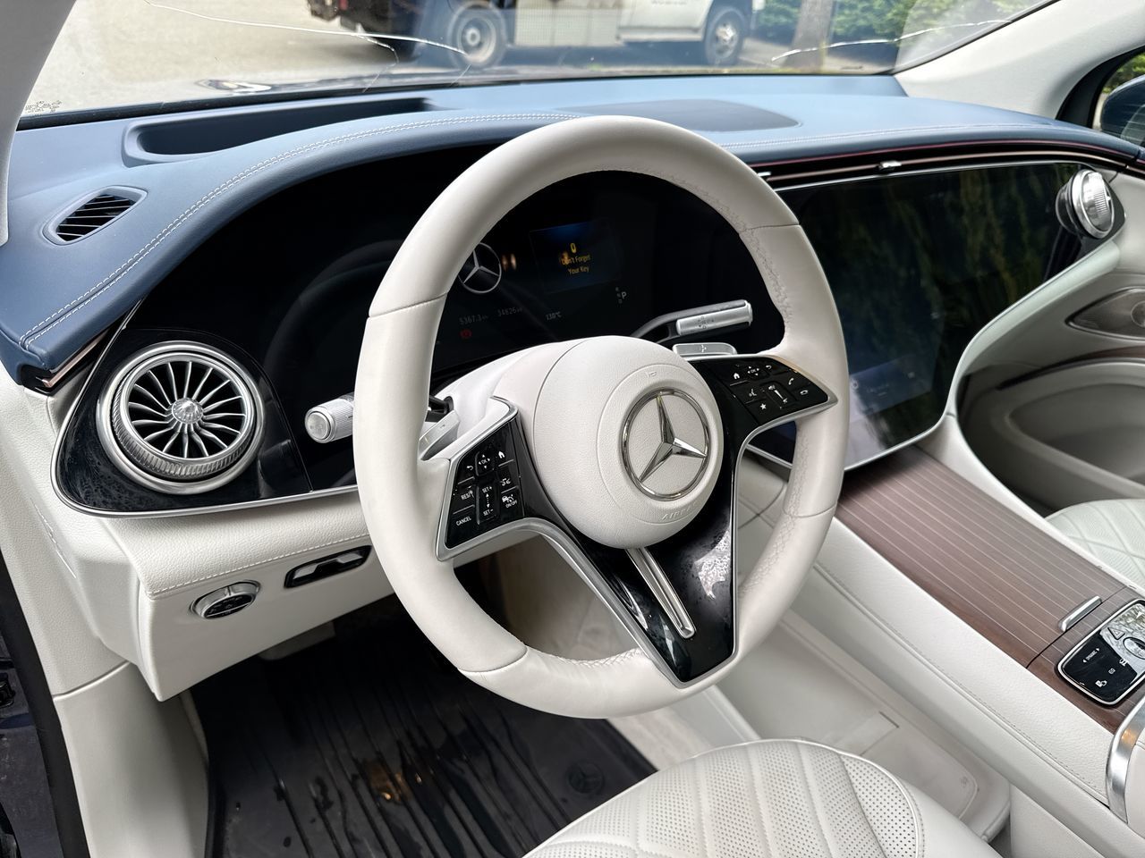 2023 Mercedes-Benz EQS580