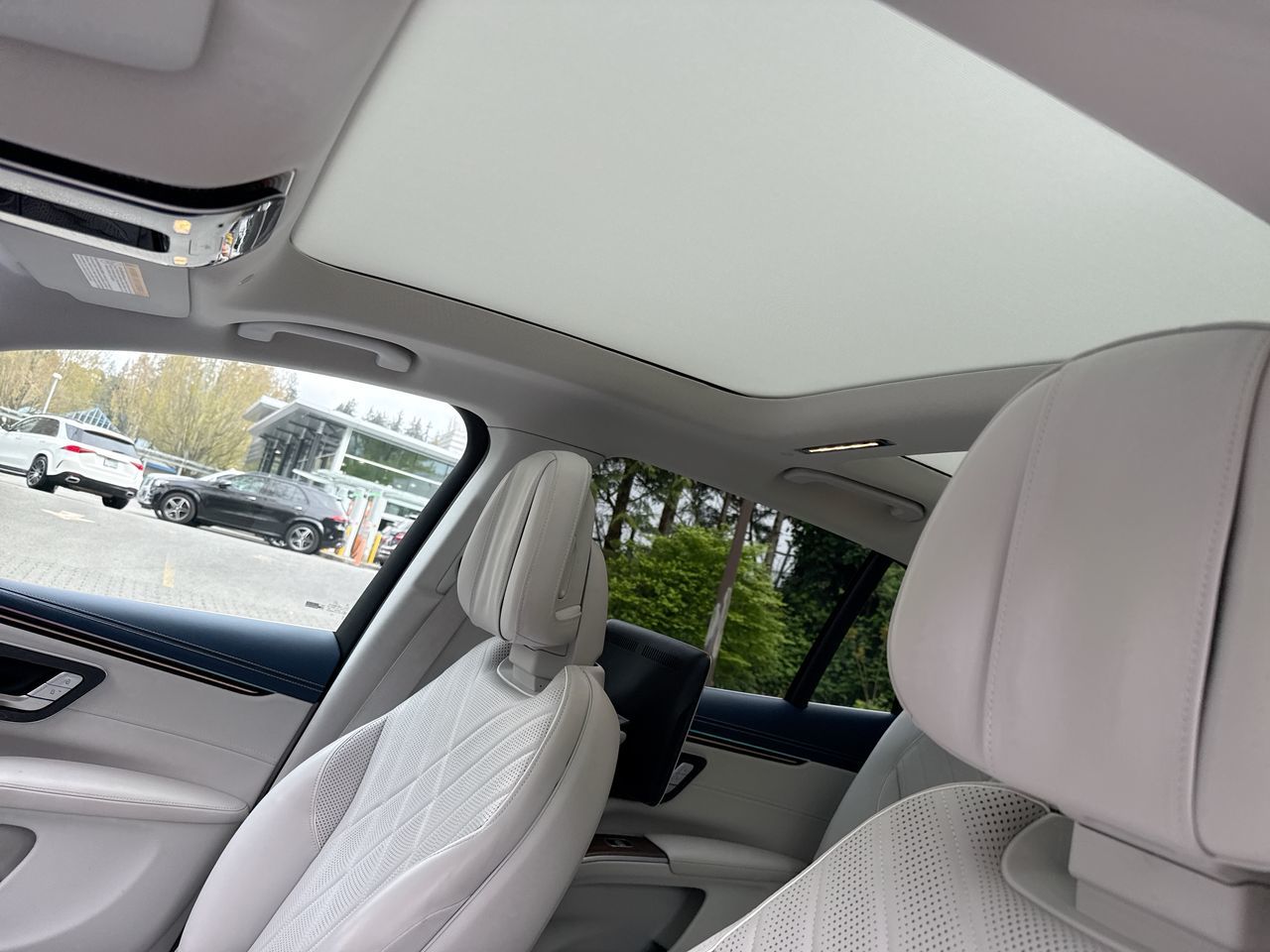 2023 Mercedes-Benz EQS580