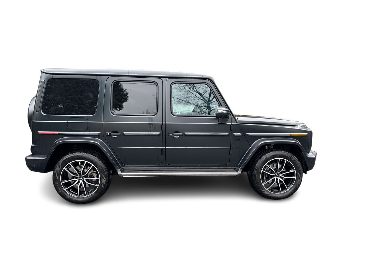 2022  G550