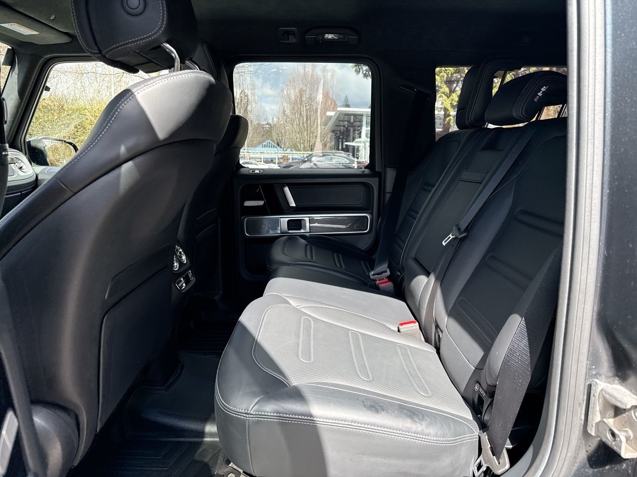 2022  G550
