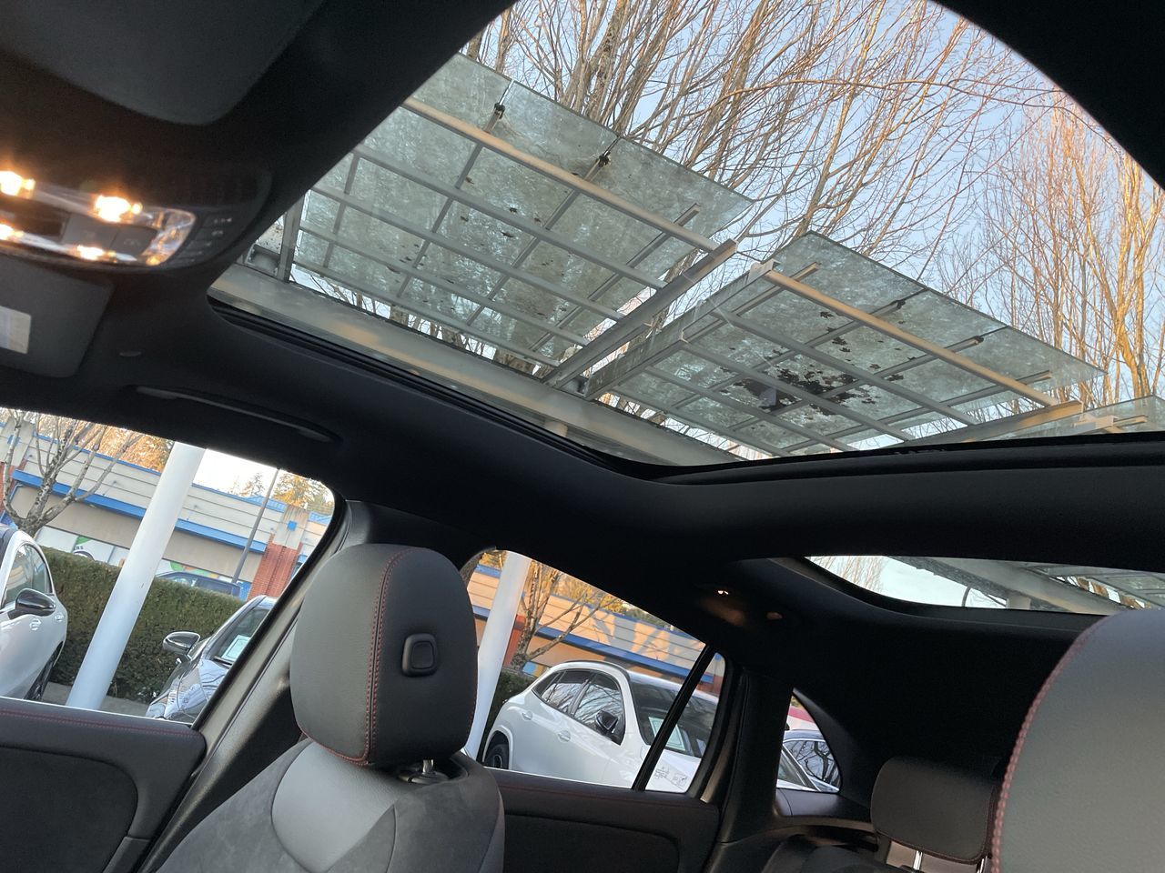 Mercedes-Benz GLA  2025 à North Vancouver, Colombie-Britannique