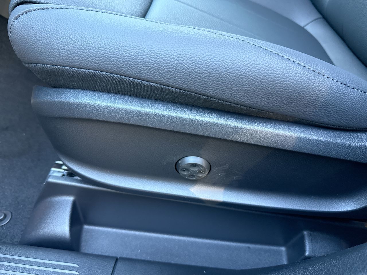 2026 Mercedes-Benz GLA in North Vancouver, British Columbia