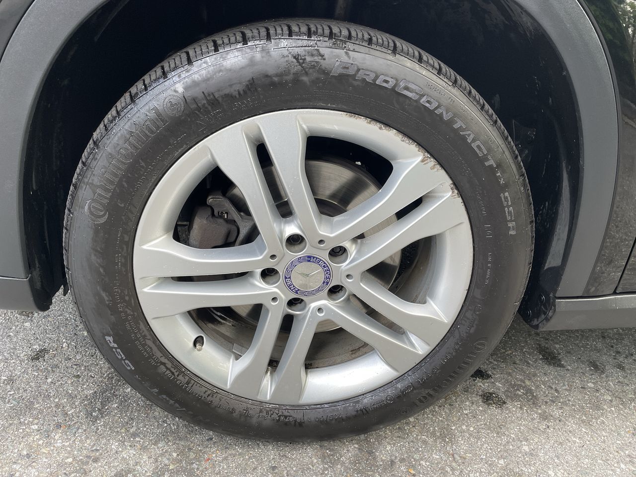 Mercedes-Benz GLA250  2015 à North Vancouver, Colombie-Britannique