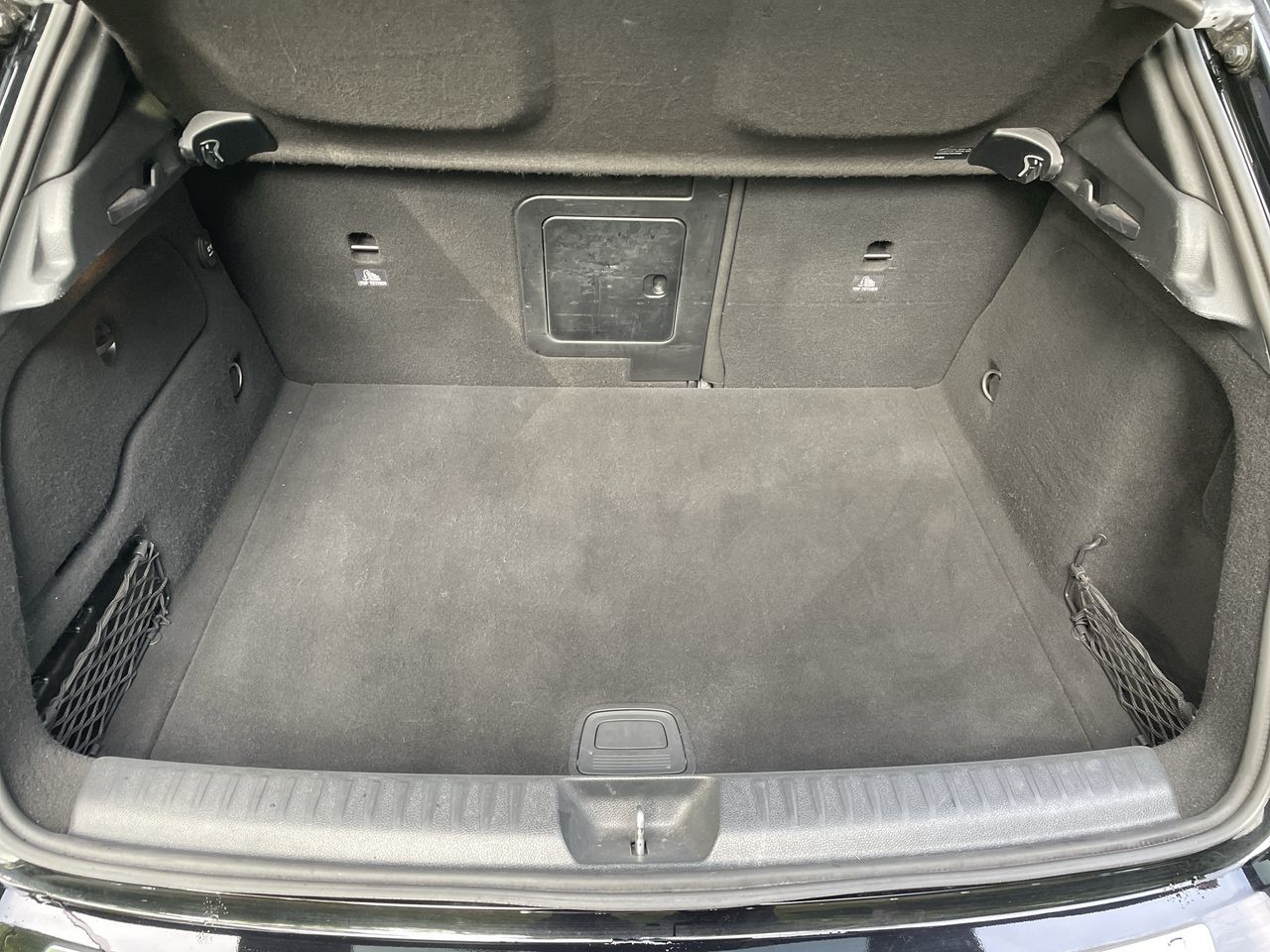 Mercedes-Benz GLA250  2015 à North Vancouver, Colombie-Britannique