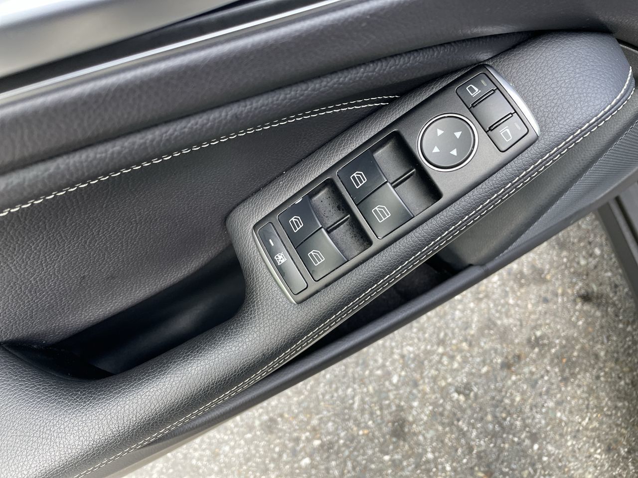Mercedes-Benz GLA250  2015 à North Vancouver, Colombie-Britannique
