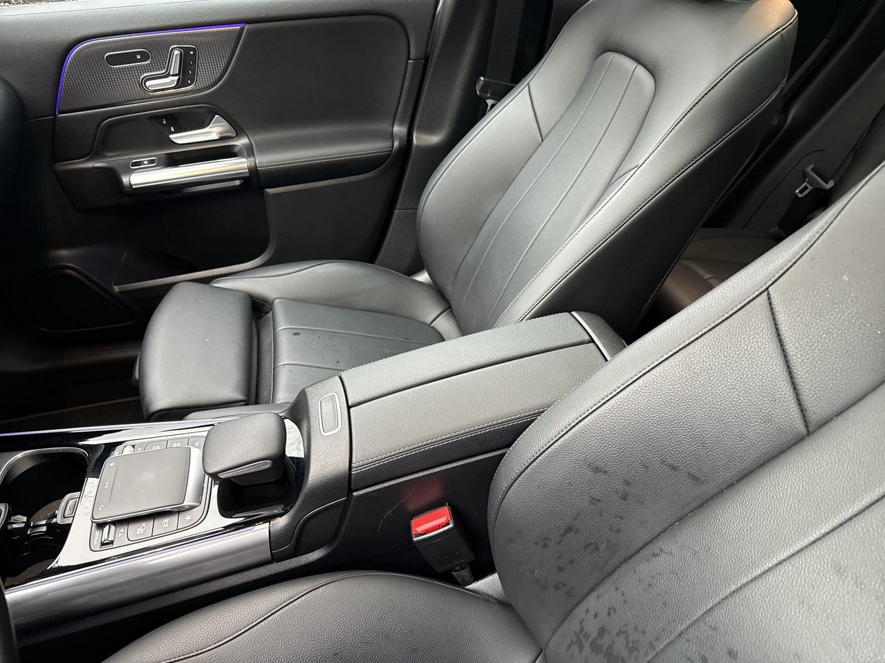 Mercedes-Benz GLA250  2021 à North Vancouver, Colombie-Britannique