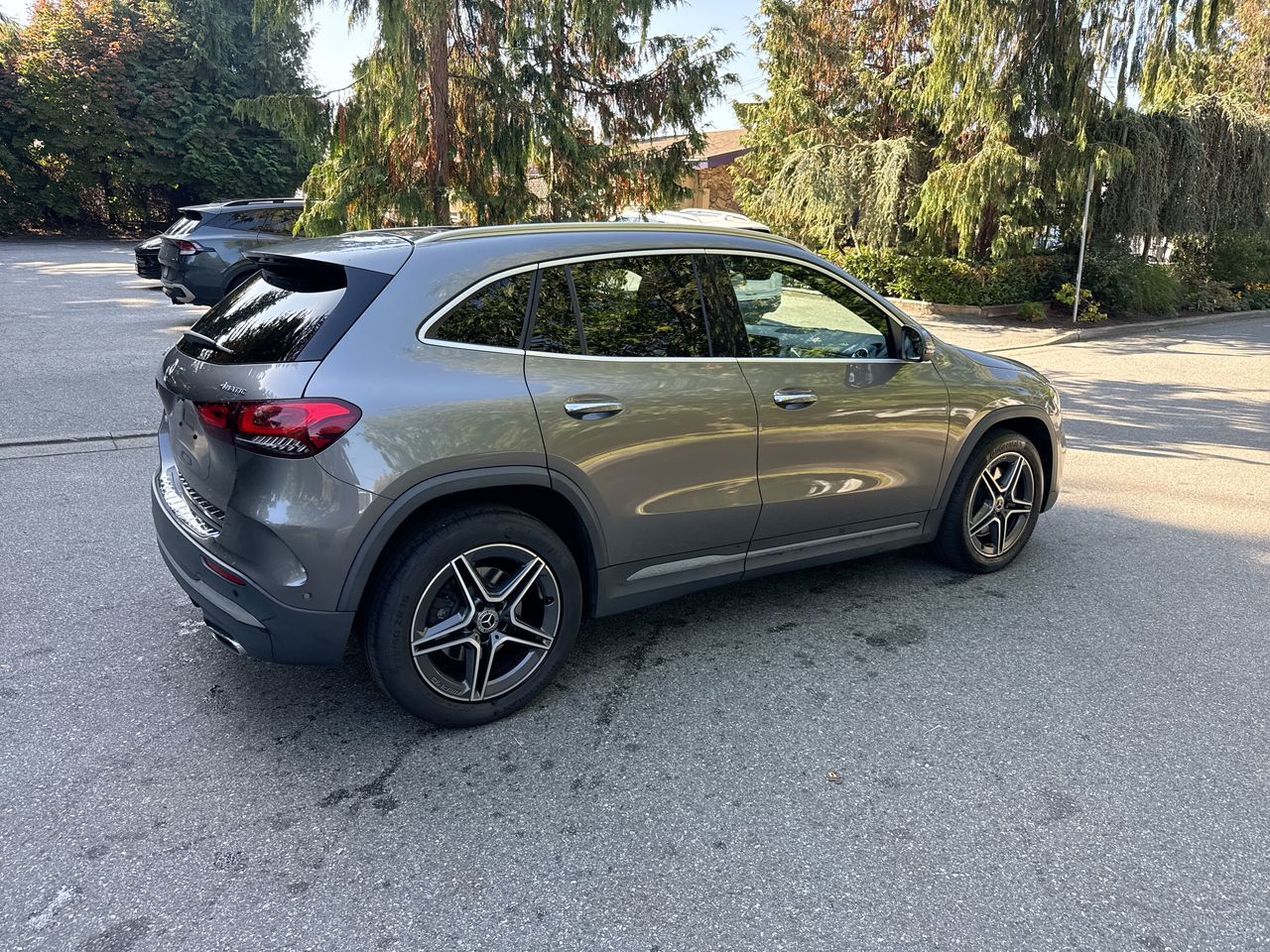 2021  GLA250
