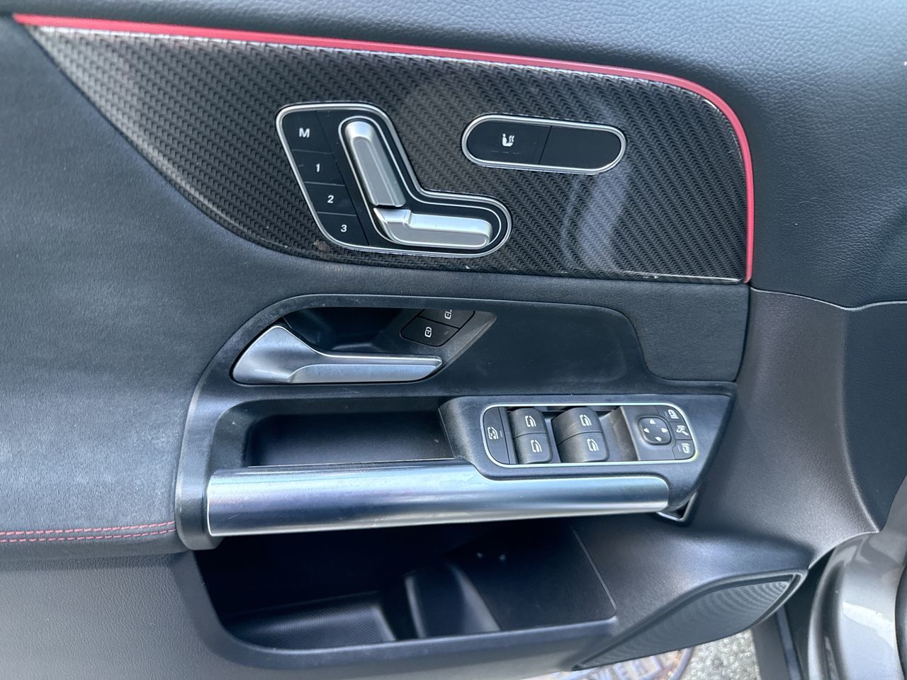 2021  GLA250