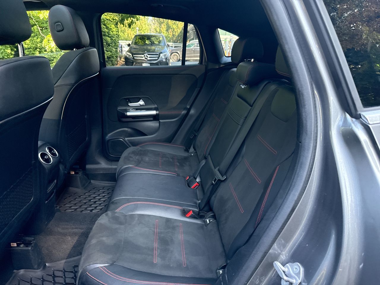 2021  GLA250