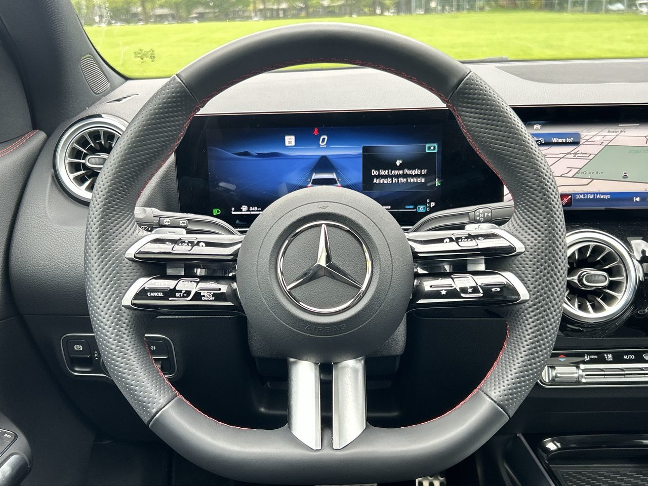 Mercedes-Benz GLA250  2025 à North Vancouver, Colombie-Britannique