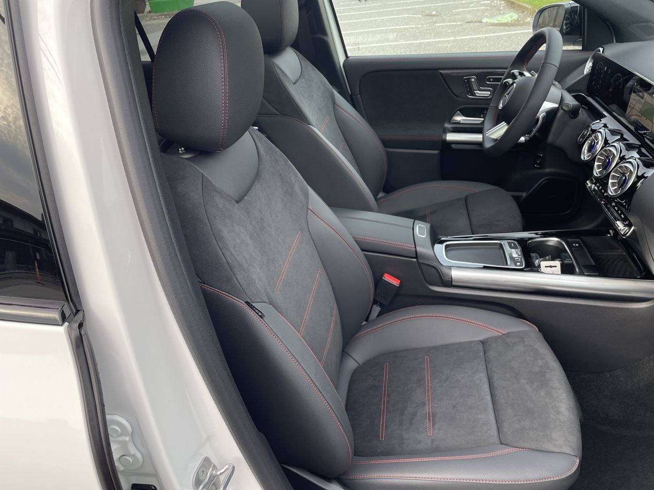 2025 Mercedes-Benz GLA250 in North Vancouver, British Columbia