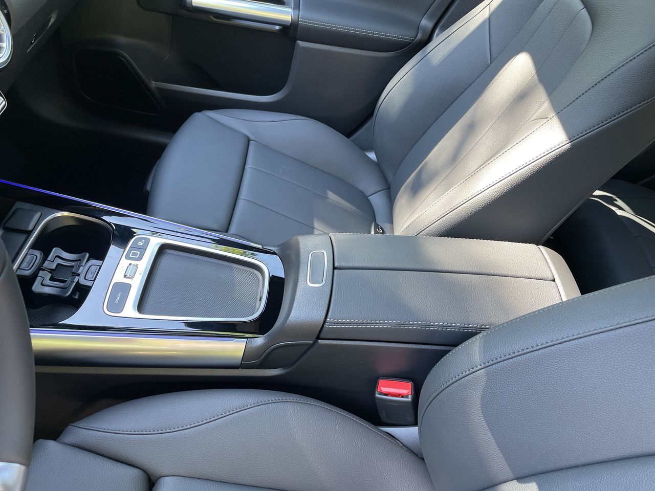 2025 Mercedes-Benz GLA250 in North Vancouver, British Columbia
