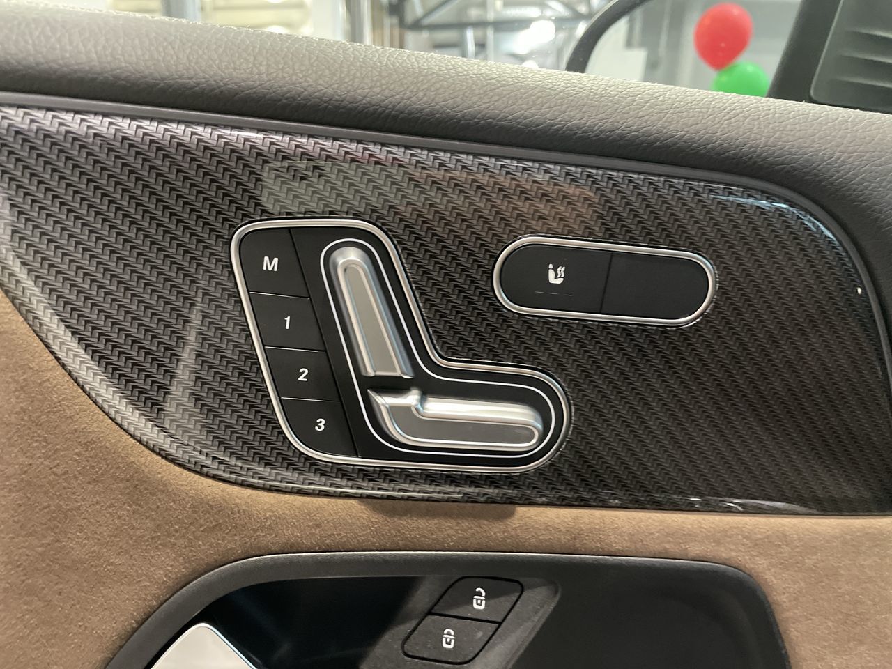 2024 Mercedes-Benz GLB in North Vancouver, British Columbia