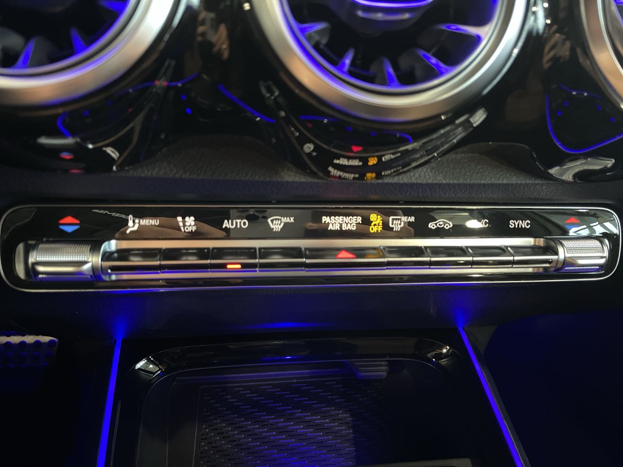 2024 Mercedes-Benz GLB in North Vancouver, British Columbia