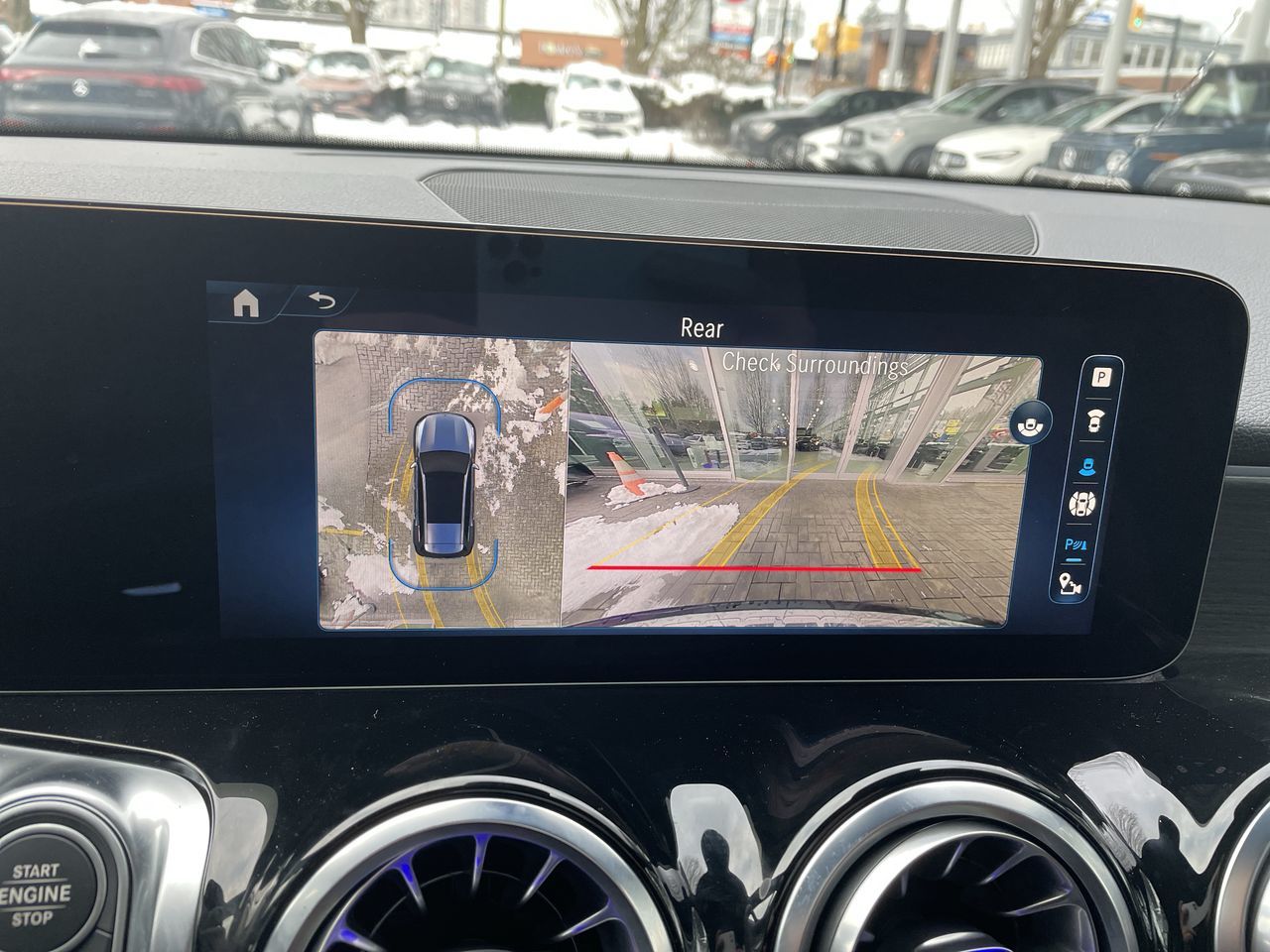 Mercedes-Benz GLB  2025 à North Vancouver, Colombie-Britannique