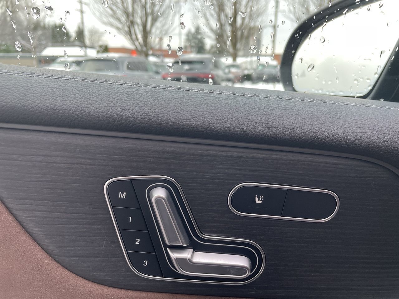 Mercedes-Benz GLB  2025 à North Vancouver, Colombie-Britannique