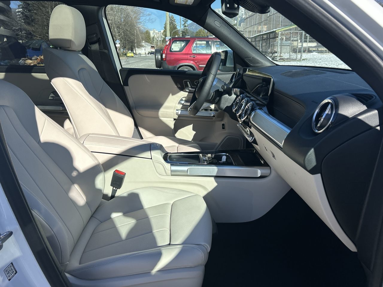Mercedes-Benz GLB  2025 à North Vancouver, Colombie-Britannique