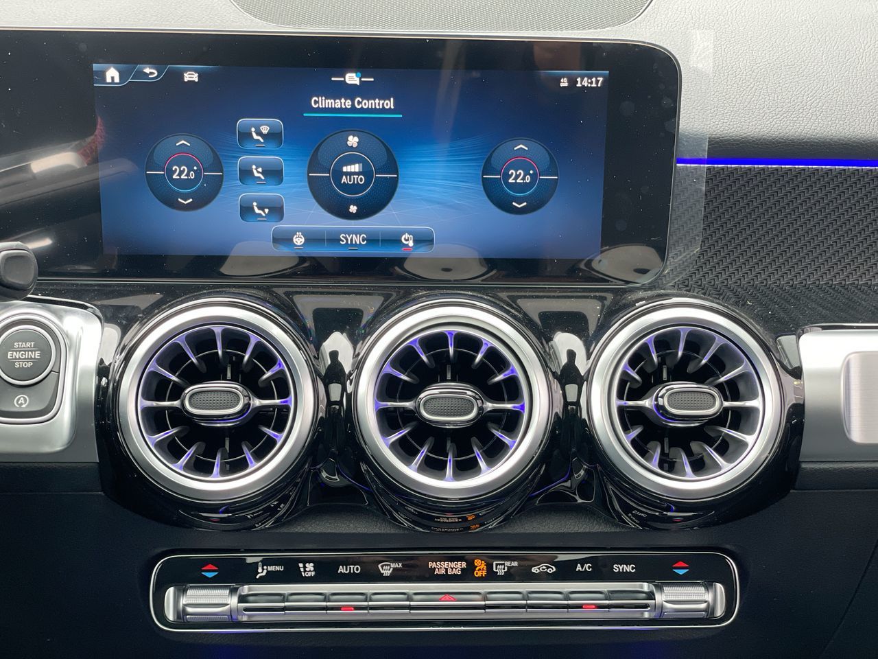 2025 Mercedes-Benz GLB in North Vancouver, British Columbia