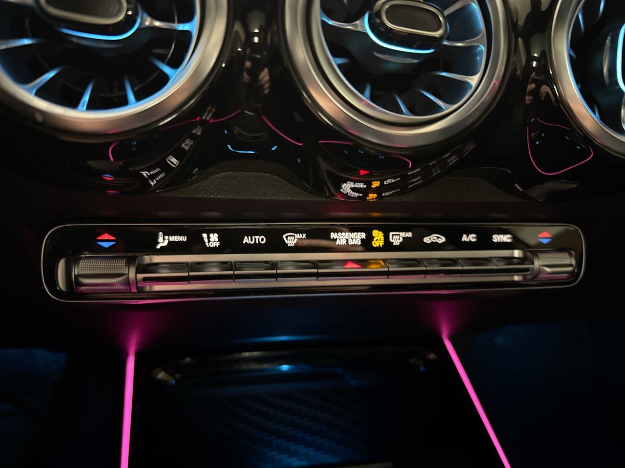 Mercedes-Benz GLB  2025 à North Vancouver, Colombie-Britannique