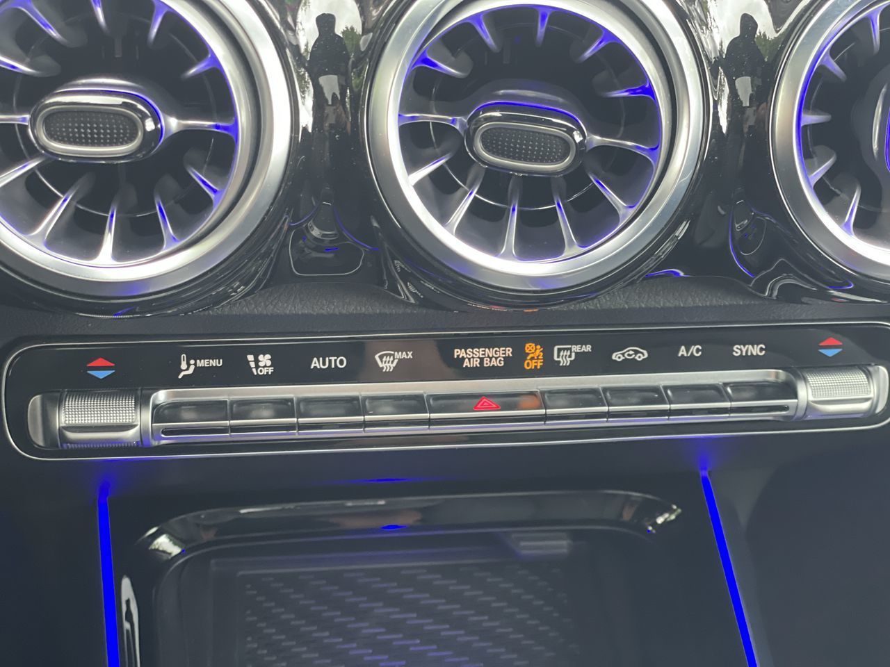 2025 Mercedes-Benz GLB in North Vancouver, British Columbia