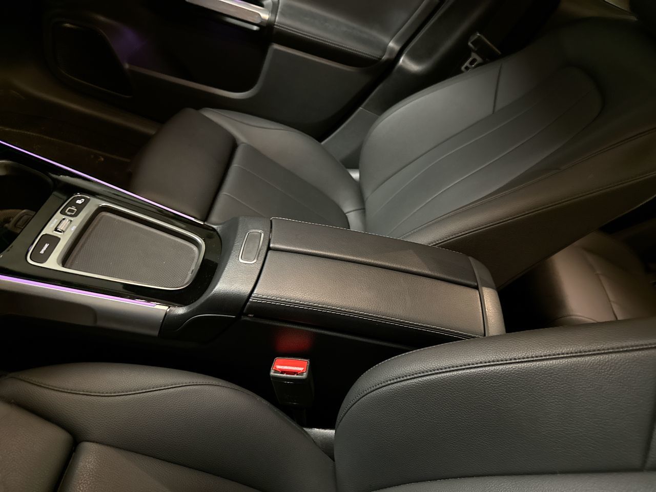 Mercedes-Benz GLB  2025 à North Vancouver, Colombie-Britannique