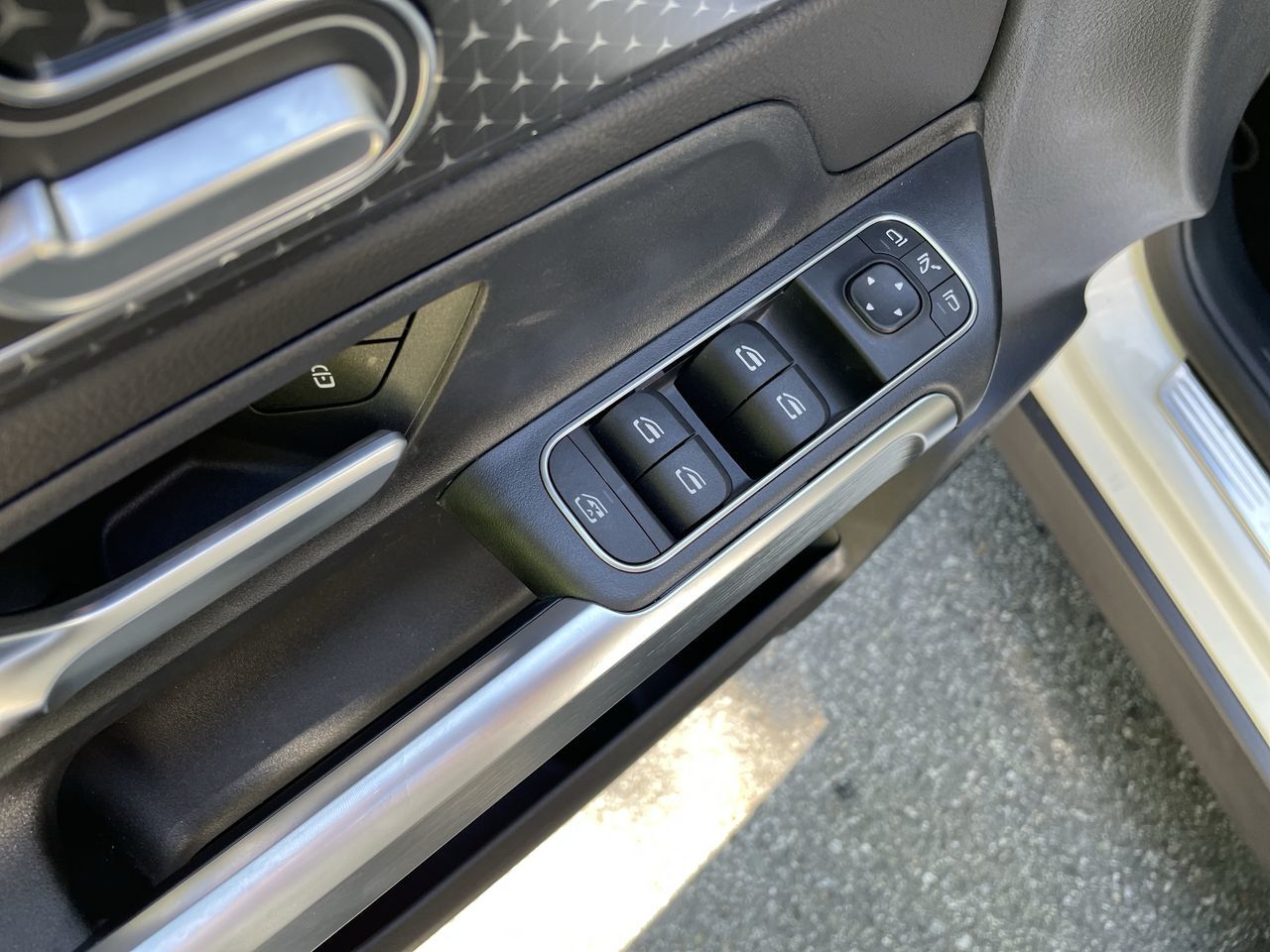 2025 Mercedes-Benz GLB in North Vancouver, British Columbia