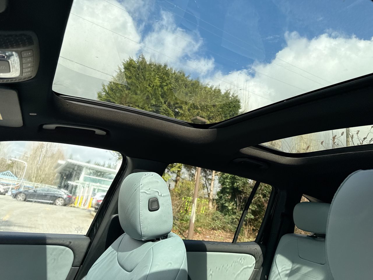 Mercedes-Benz GLB  2025 à North Vancouver, Colombie-Britannique